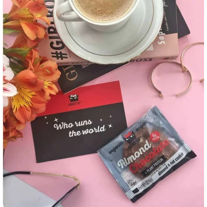 Cookie protéiné à l'avoine, Amande et Pépites de Chocolat Noir BIO 50g - KOOKIE CAT