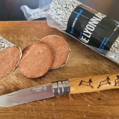 Saucisson végétal le Lyonnais 400 gr - PLANTELAN