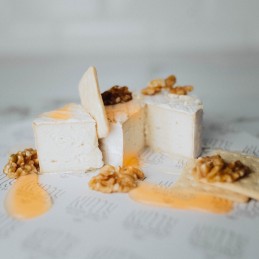 Simply white à la truffe blanche (alternative végétale au camembert) 150 gr - NUTTY ARTISAN